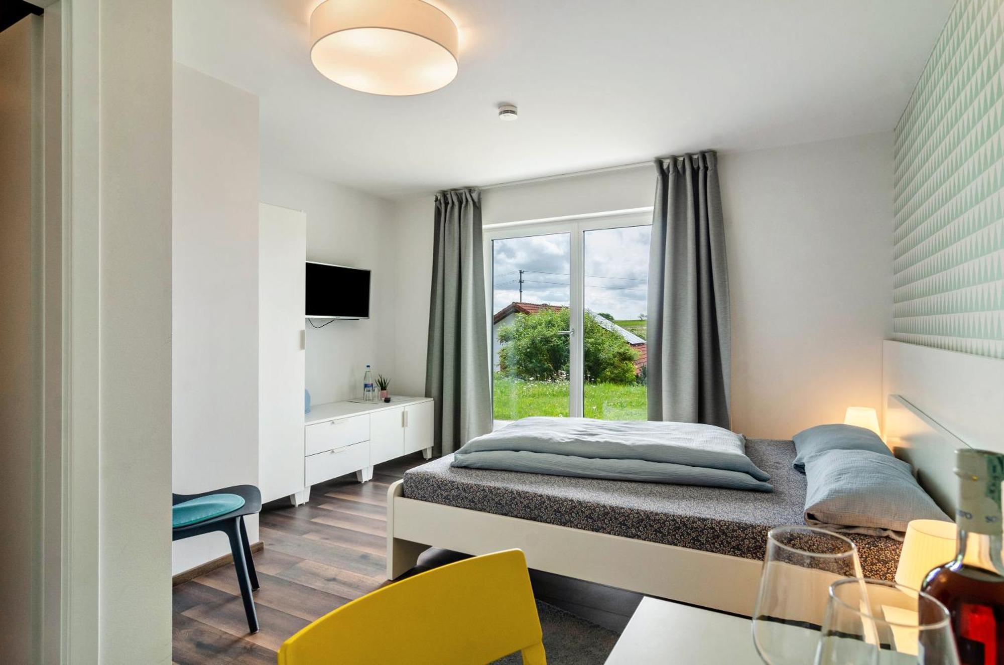 Kleine Auszeit Villa Thalheim  Buitenkant foto
